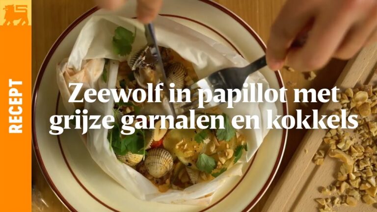 Zeewolf in papillot met grijze garnalen en kokkels